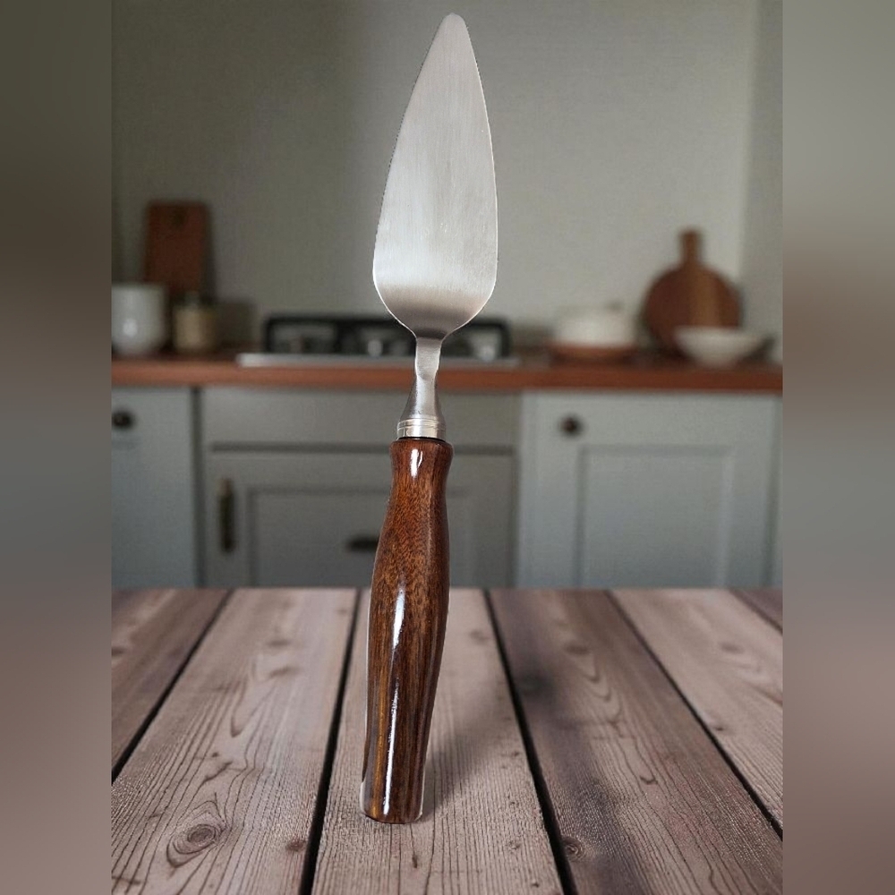 Stainless Steel Cake Server with Handturned Wooden Handle - Picture 2 of 3